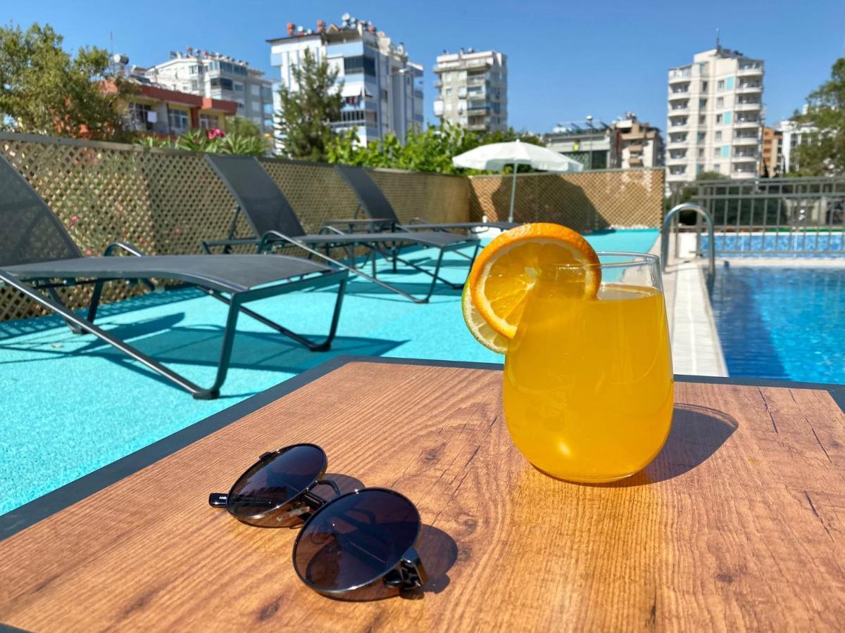 Zeynel Hotel أنطاليا المظهر الخارجي الصورة